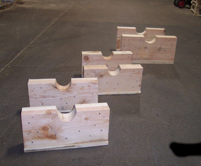 Three roll box saddles