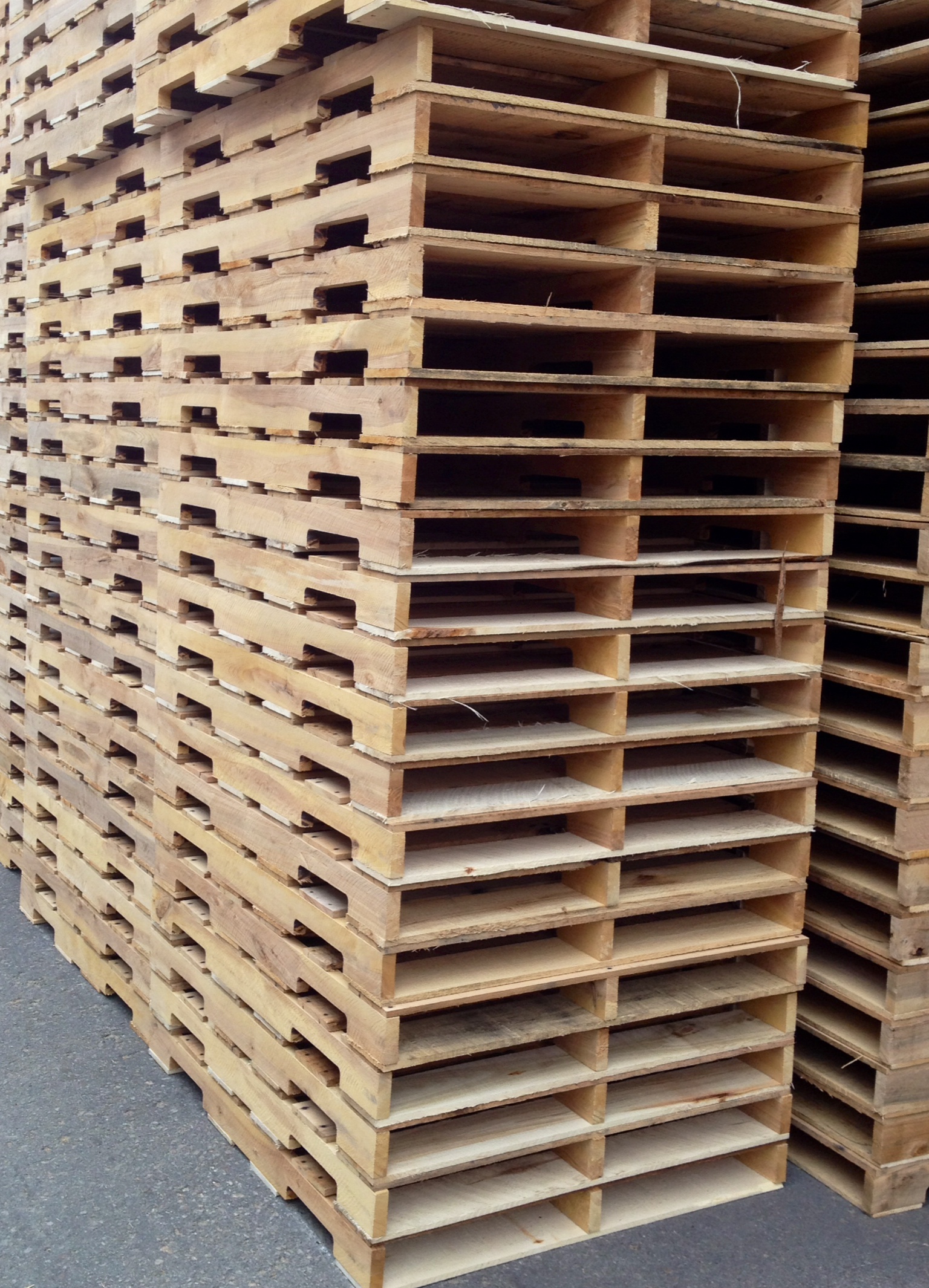 48x40 4-way pallet