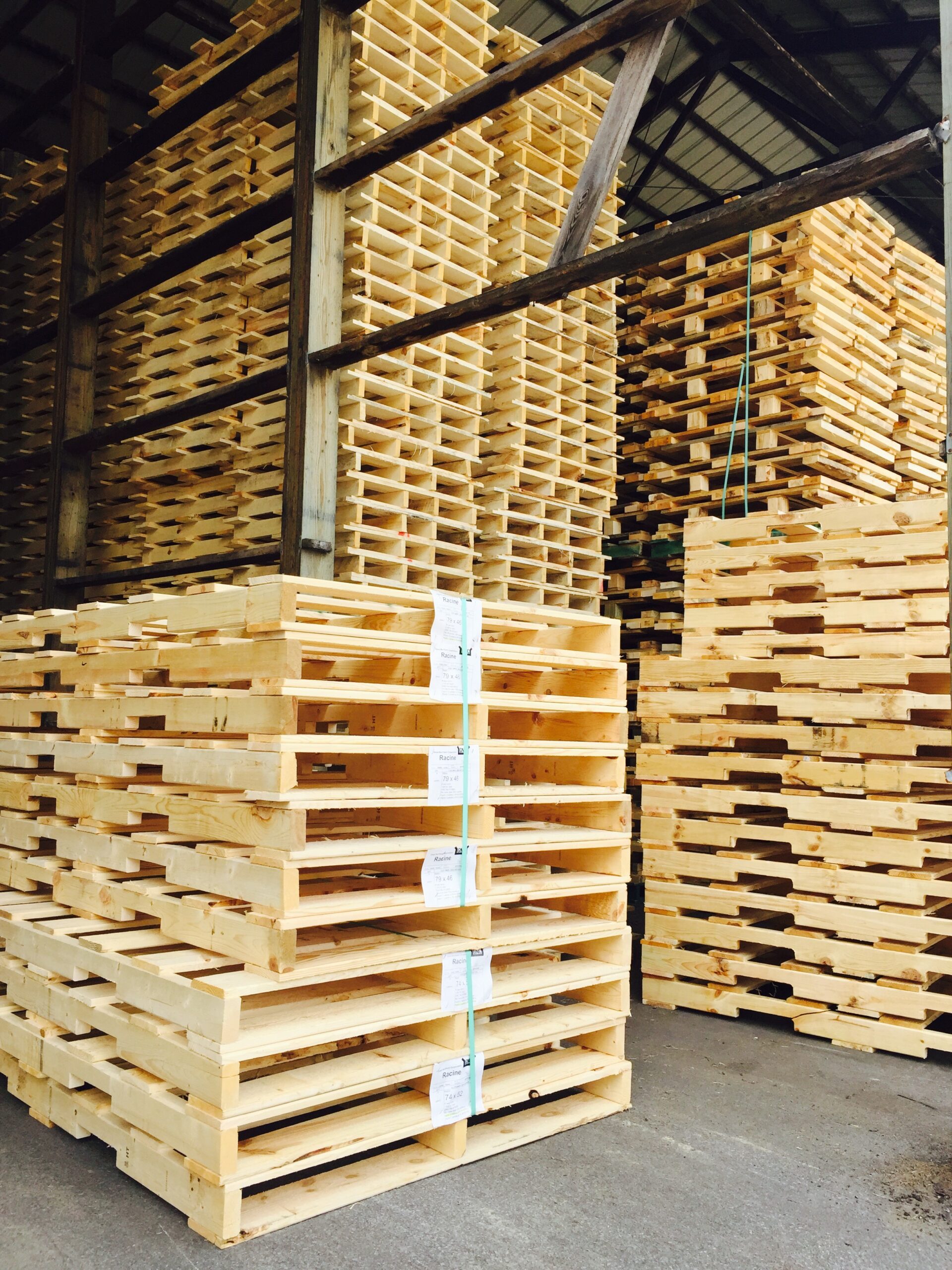 miscpalletsinshed misc pallets in shed
